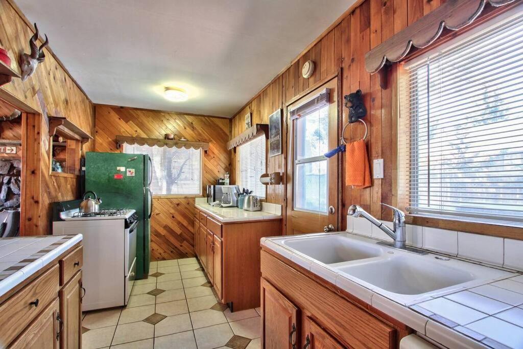 Los Osos Cozy Cabin With Private Spa And Bbq Villa Big Bear Lake Exterior photo